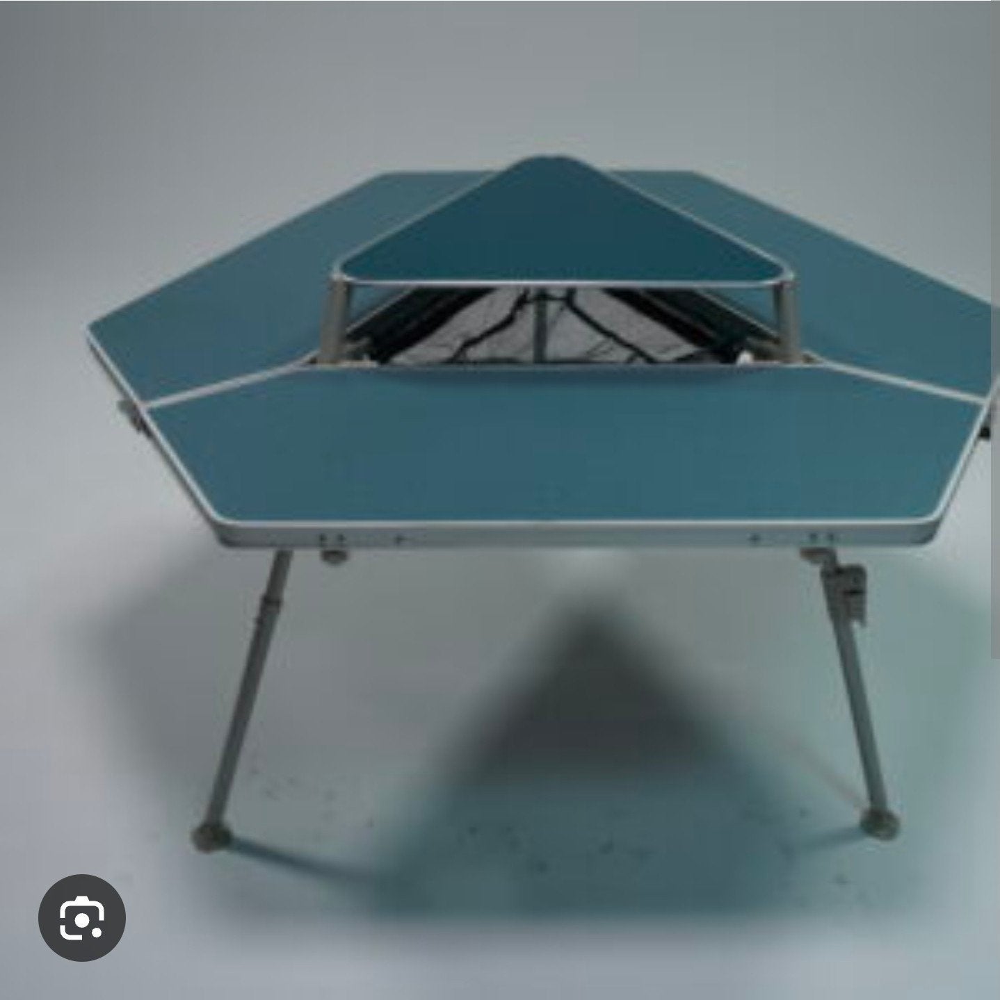 Handige campingtafel - Compact en stevig, Ophalen, Gebruikt, Campingtafel