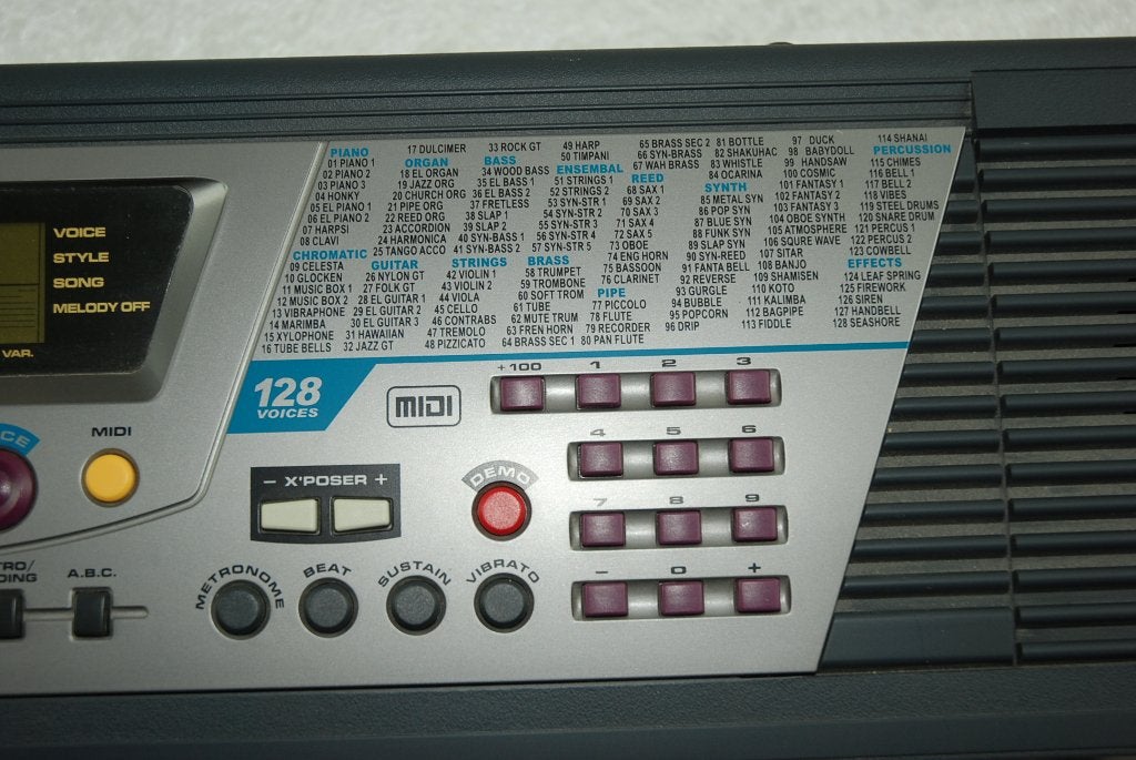 Maxwell Keyboard met ingebouwde boxen MC-56  <25250824>, Gebruikt, ., Drums of Percussie, Ophalen of Verzenden