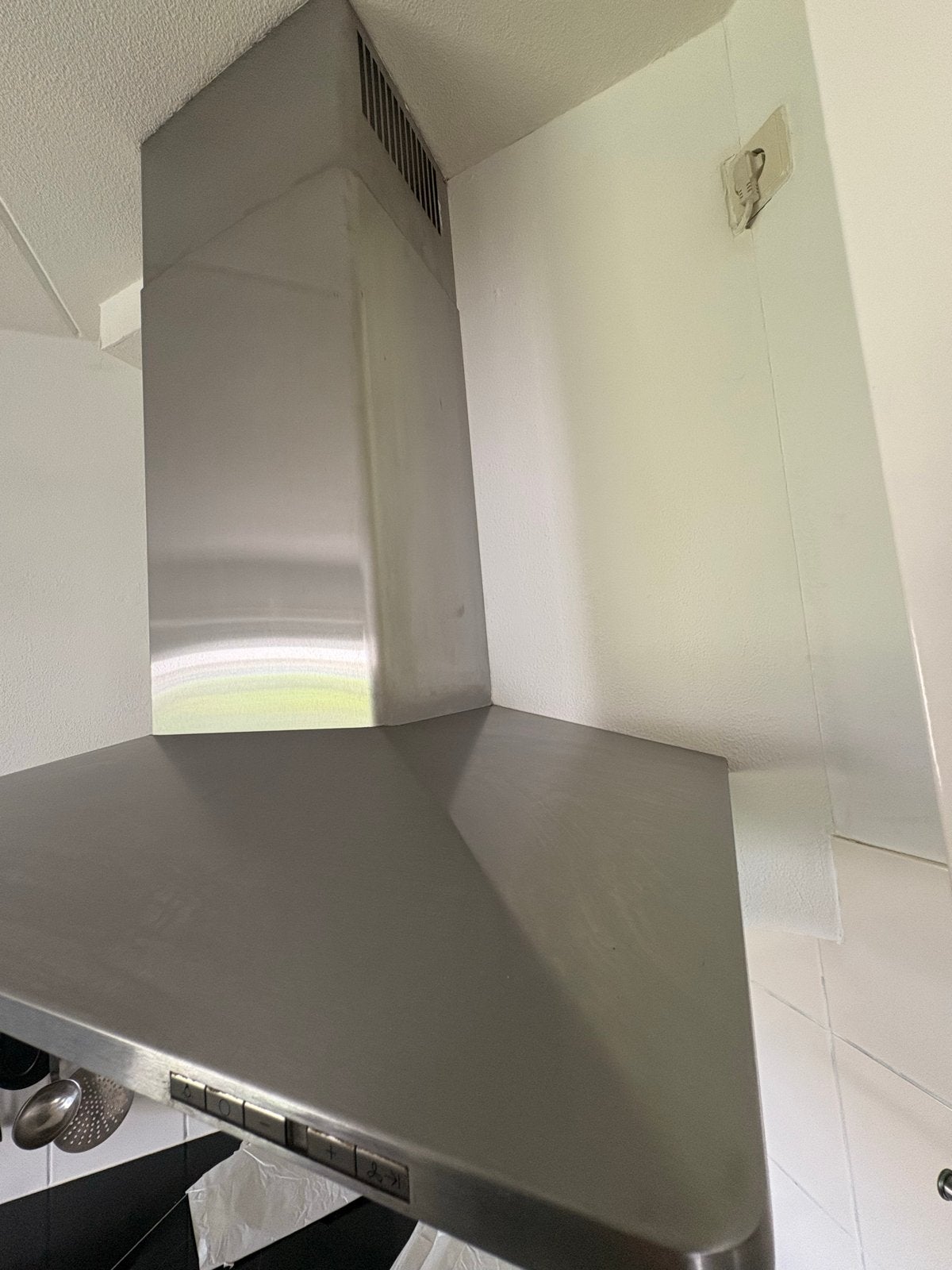 Bosch RVS afzuigkap - Goede staat, beschikbaar aug., Ophalen, Gebruikt, Wandschouwkap, Motor