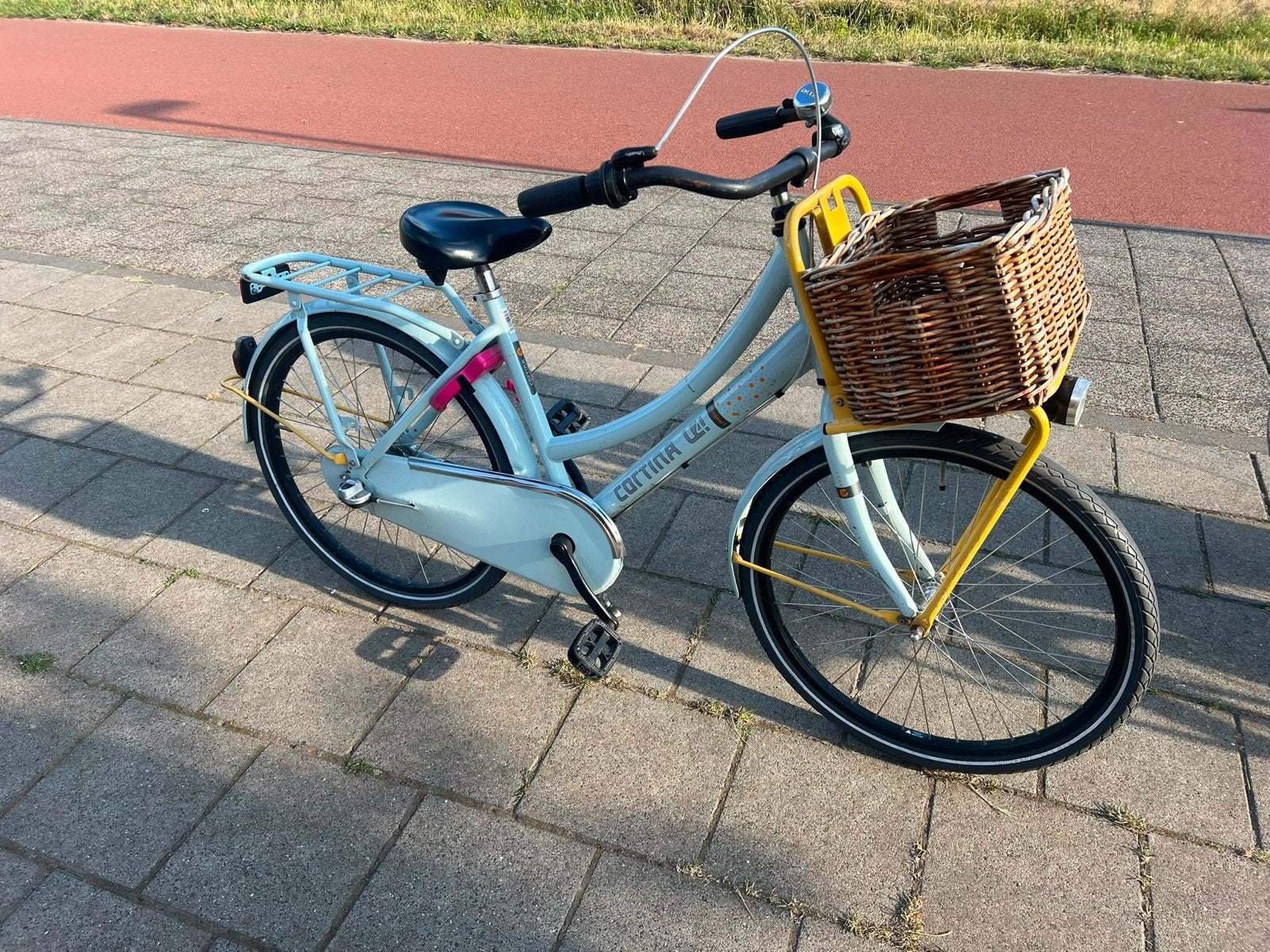 Cortina U4 24 inch Transportfiets - Lichtblauw met mand, Gebruikt, Velgrem, Versnellingen, 50 tot 53 cm