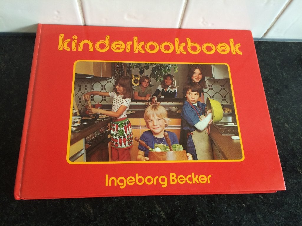 Vintage kinderkookboek Ingeborg Becker - ZGAN!, Boeken, Kookboeken, Gezond koken, Zo goed als nieuw, Nederland en België, Tapas, Hapjes en Dim Sum