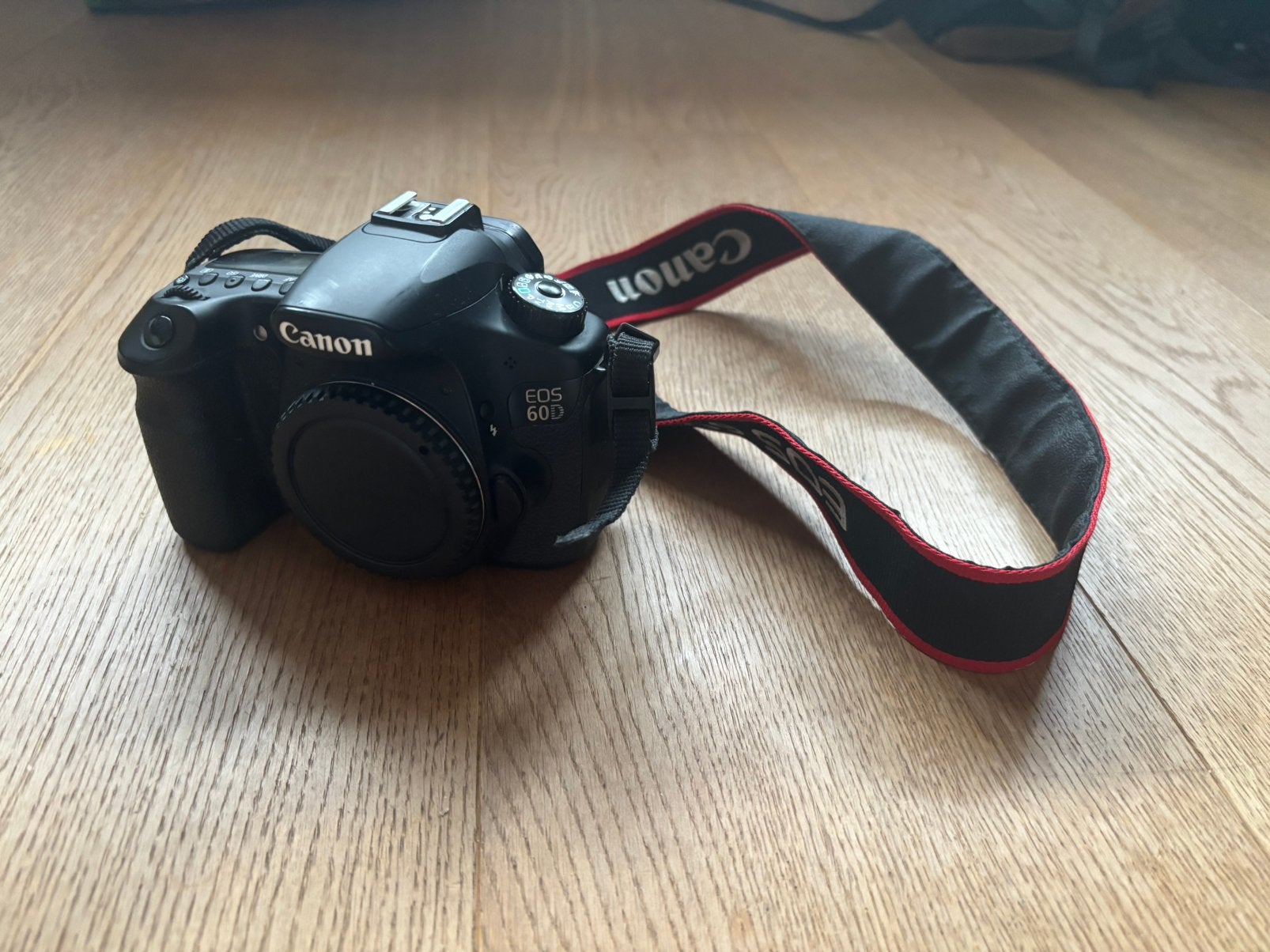 Canon EOS 60D, 18MP DSLR, Audio, Tv en Foto, Fotocamera's Digitaal, Gebruikt, Spiegelreflex, Canon, Ingebouwde flitser