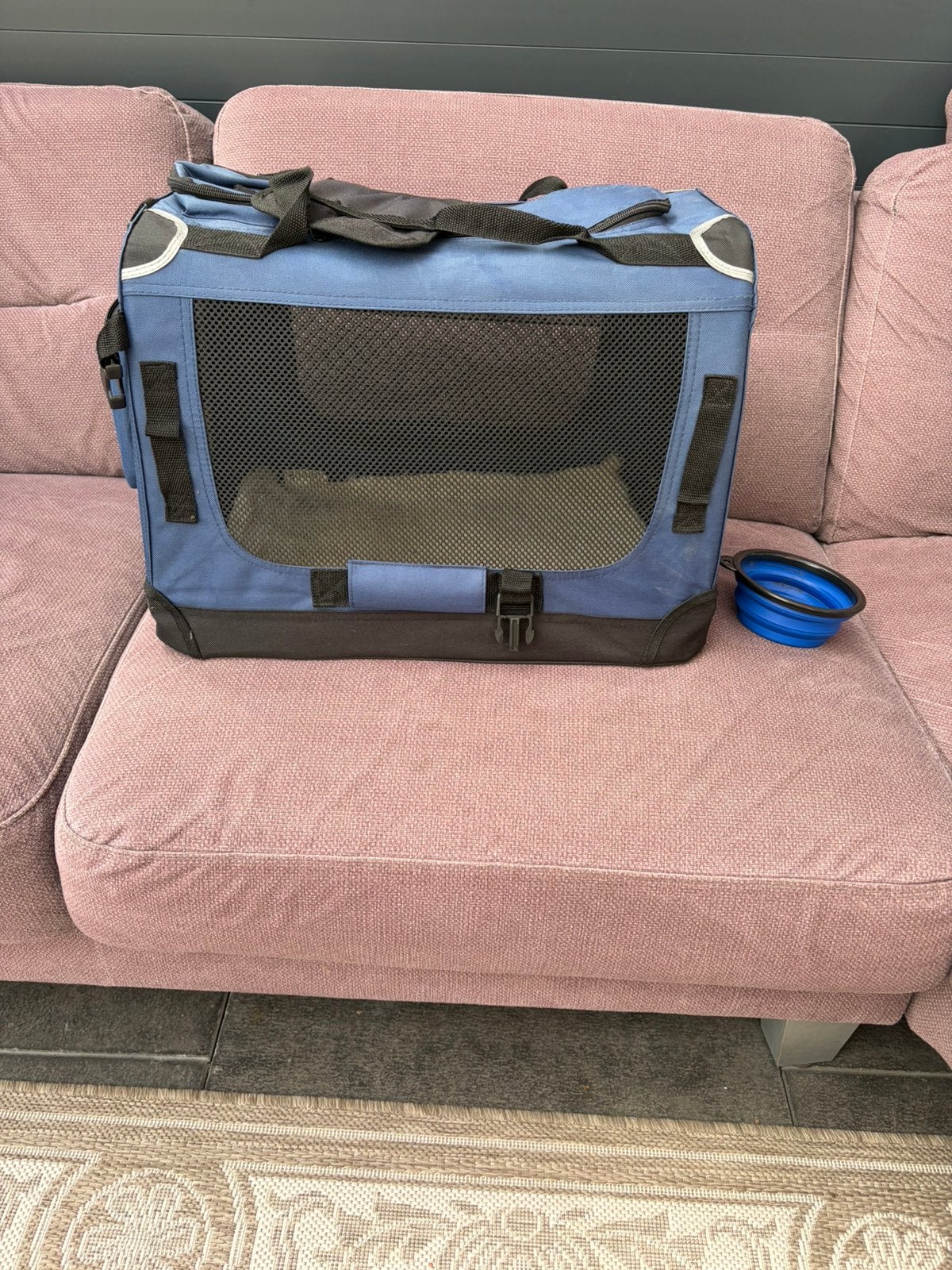 Draagbare hondenmand/bench, Ophalen, Zo goed als nieuw, Minder dan 75 cm, Minder dan 65 cm
