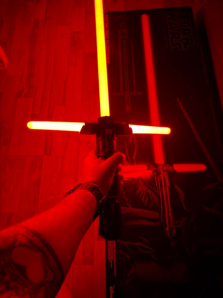Star Wars Black Series Kylo Ren Deluxe Force FX Lichtzwaard, Verzamelen, Star Wars, Ophalen, Nieuw, Replica