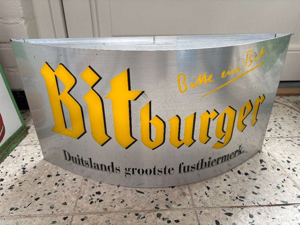 Bitburger lichtbak NL uitvoering, Verzamelen, Biermerken, Ophalen of Verzenden, Zo goed als nieuw, Reclamebord, Plaat of Schild