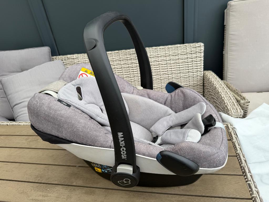 Maxi Cosi, Kinderen en Baby's, Autostoeltjes, Ophalen, Autogordel, Zo goed als nieuw, 0 t/m 13 kg