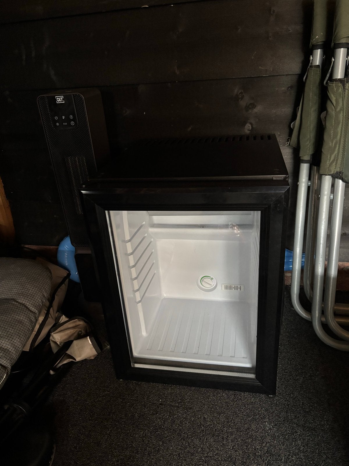 Compacte mini koelkast met glazen deur, Ophalen, Minder dan 75 liter, Zonder vriesvak, Gebruikt