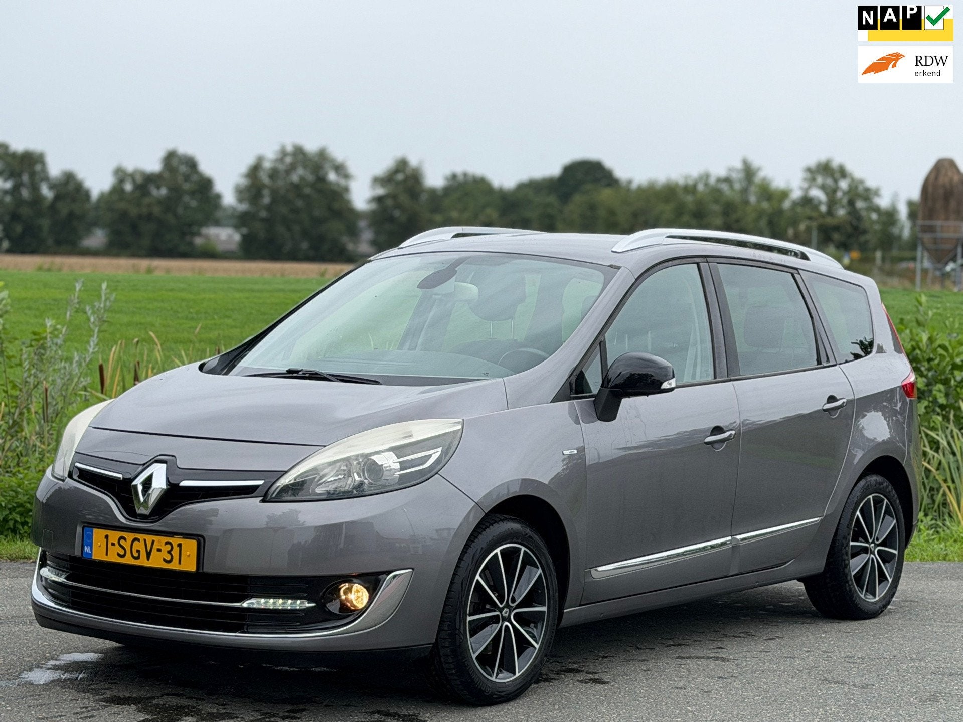 Renault Grand Scénic 1.2 TCe Bose | 1e Eigenaar | Nap, Voorwielaandrijving, Euro 5, Gebruikt, 4 cilinders