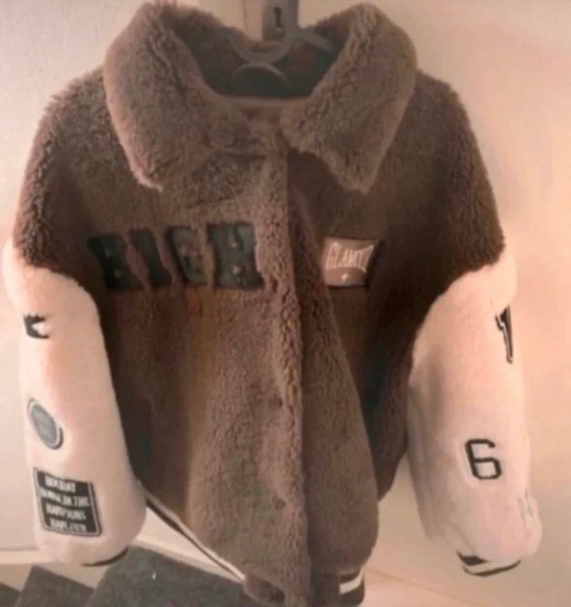 Bruine teddy jas met witte mouwen1 maat, Ophalen of Verzenden, Zo goed als nieuw, Maat 42/44 (L), Bruin
