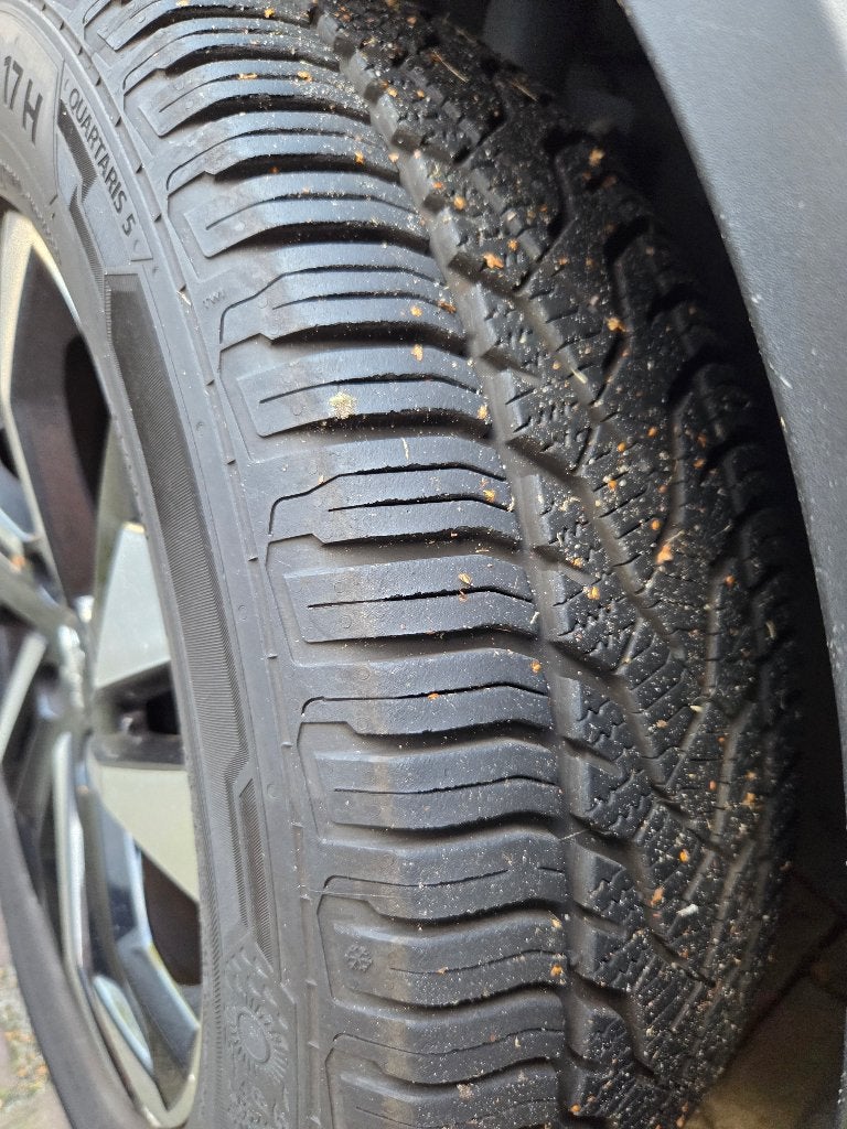 Foto 19 van Peugeot 2008 (Allure) 1.2 Puretech 2020 Zwart