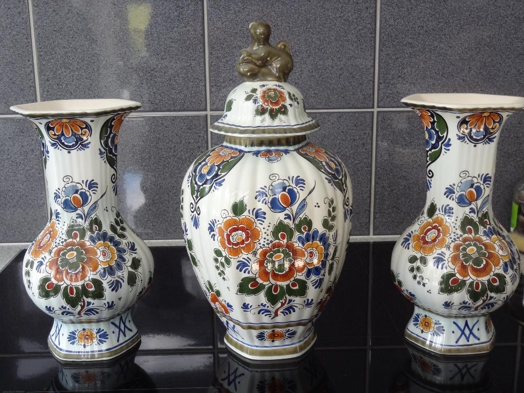 3 Delfts Polychroom Vazen Met bord Holland  Handwerk   472, Ophalen