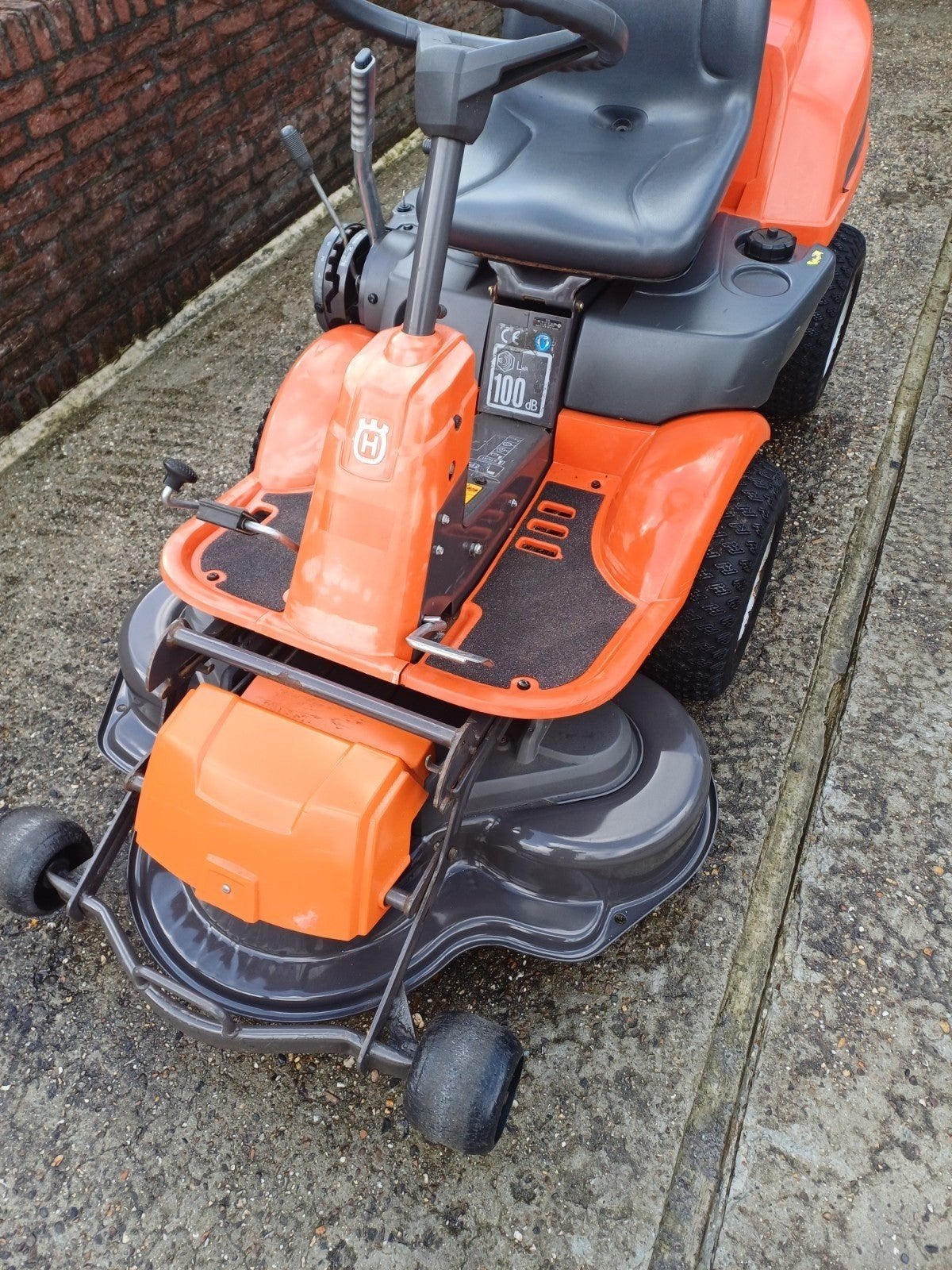 Te koop rider zitmaaier hydrostaat, Ophalen