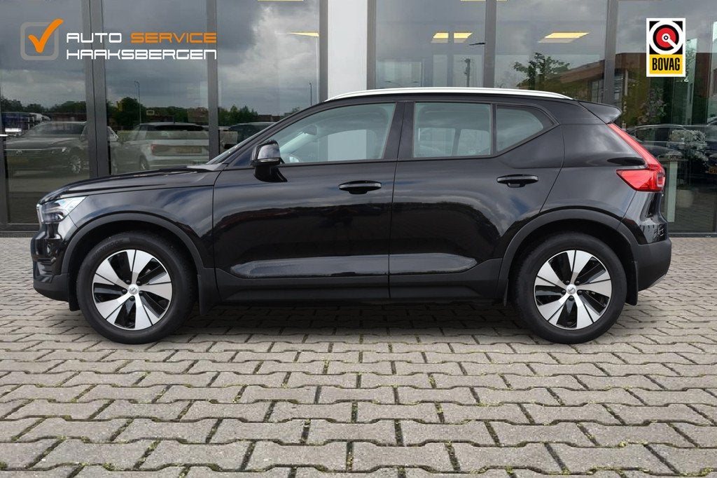 Volvo XC40 1.5 T3 Momentum | Trekhaak | Camera | Harman Kard, Auto's, Volvo, Voorwielaandrijving, Gebruikt, 156 pk, Leder en Stof