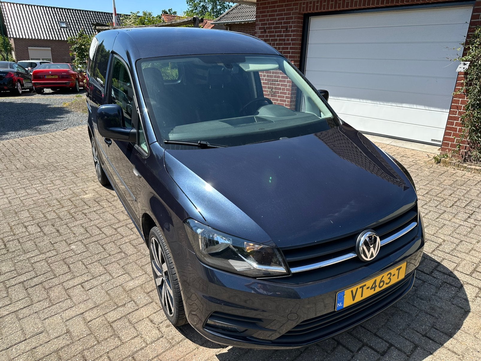 VW CADDY 2.0 TDI HIGHLINE AUTOMAAT airco navi recaro cc 2016, Auto's, 4 cilinders, 700 kg, Diesel, 1968 cc