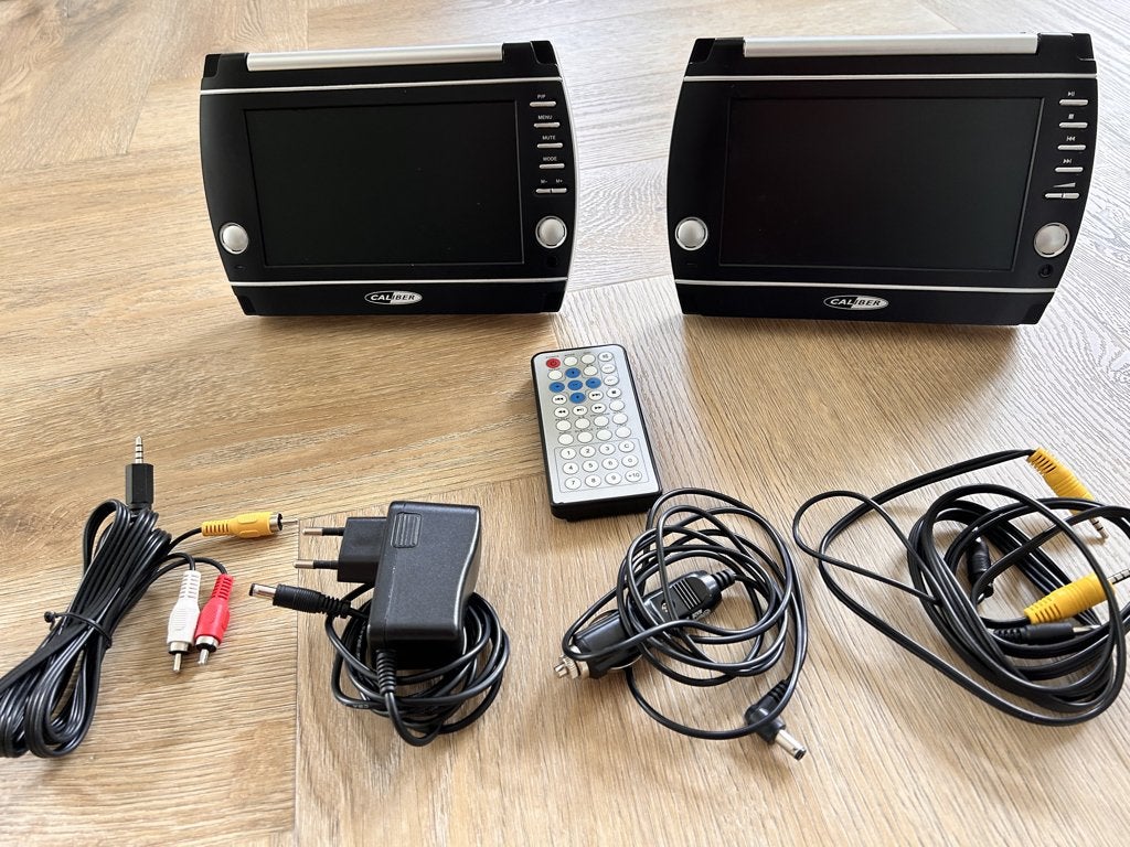 DVD Video-players voor in de auto, Ophalen of Verzenden, Zo goed als nieuw, Dvd-speler, Overige merken