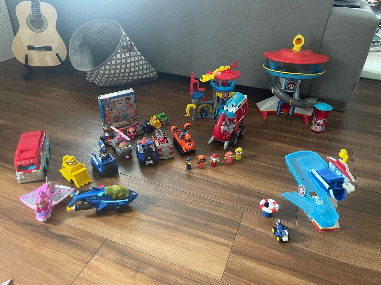 Grote Paw Patrol Speelgoed Collectie met Toren en Voertuigen, Ophalen of Verzenden, Gebruikt, Jongen of Meisje