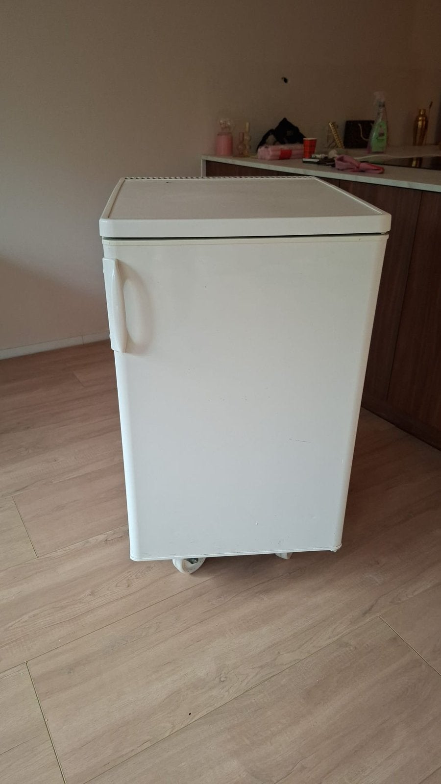 Koelkast tafelmodel Zanussi, Ophalen, Zo goed als nieuw, Met vriesvak