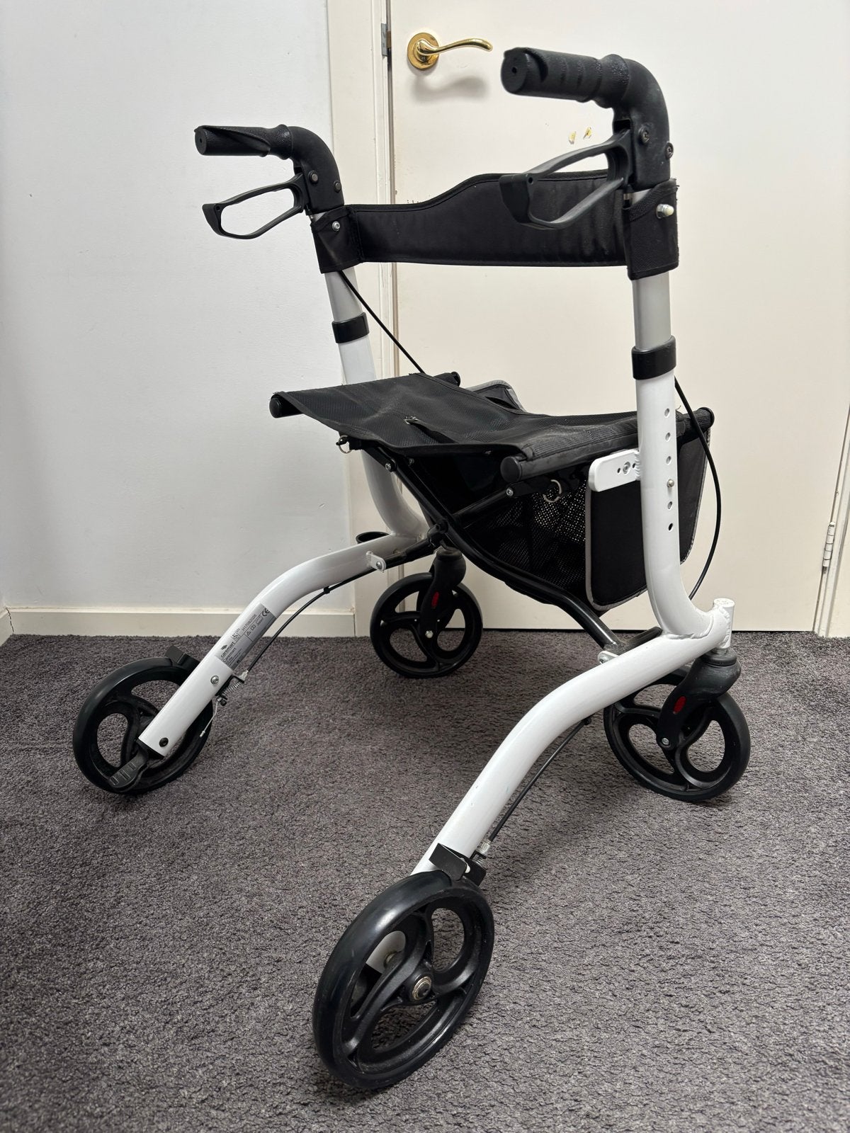 Caremart EZ lite rollator, Ophalen, Opvouwbaar, Zo goed als nieuw