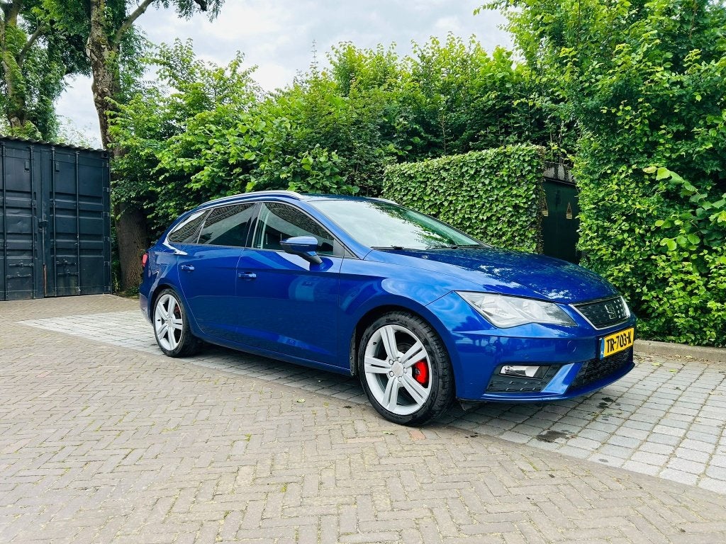 Seat Leon 1.0 TSI Style Business Intense 115PK 2018 Blauw, Voorwielaandrijving, Stof, 610 kg, Origineel Nederlands