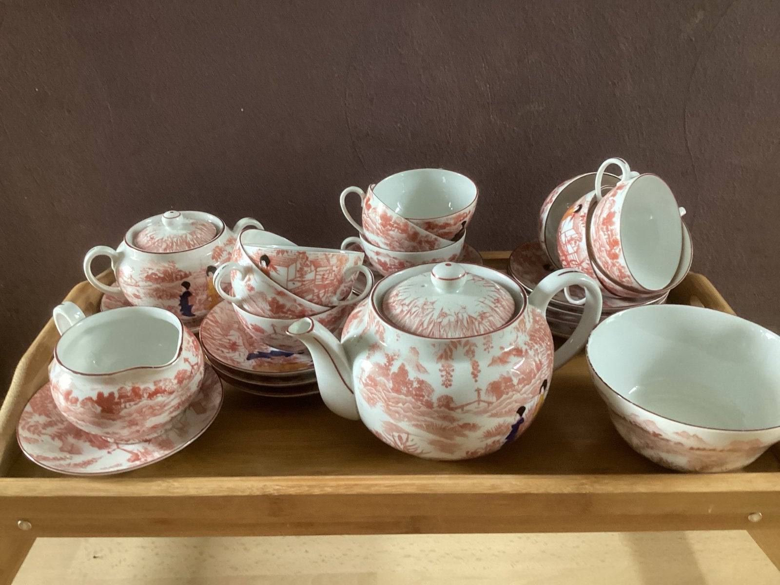 Vintage Chinees theeservies met rood-witte decoratie, Antiek en Kunst, Antiek | Porselein, Ophalen
