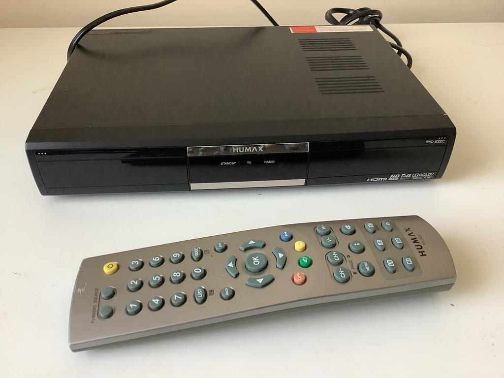 🔥 Goedwerkende Ziggo Humax decoder - IRHD 5050c 🔥, Ophalen of Verzenden, Zo goed als nieuw
