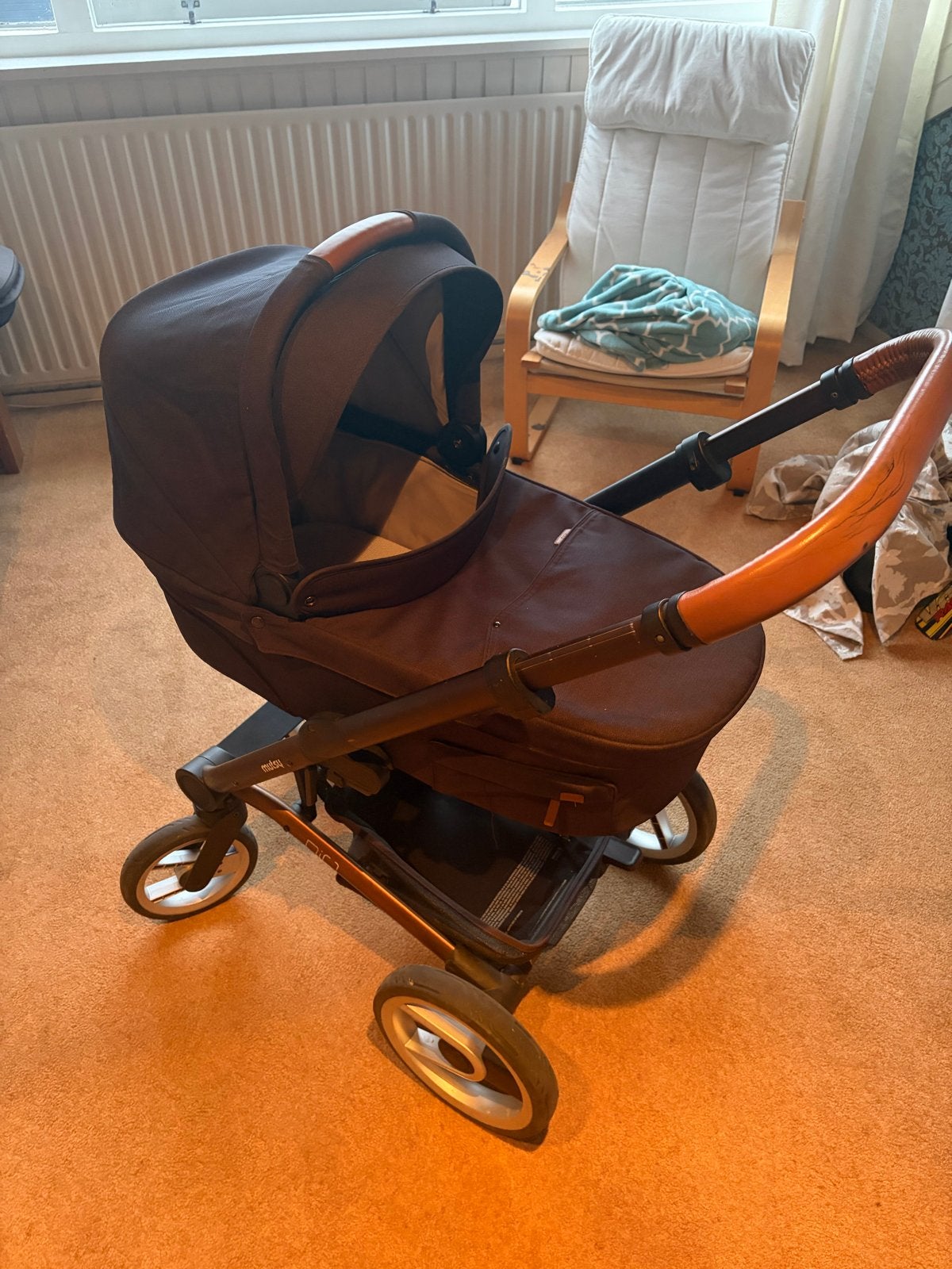 Mutsy Nio combiwagen met reiswieg en zitje + maxicosi, Ophalen, Gebruikt, Combiwagen, Met reiswieg