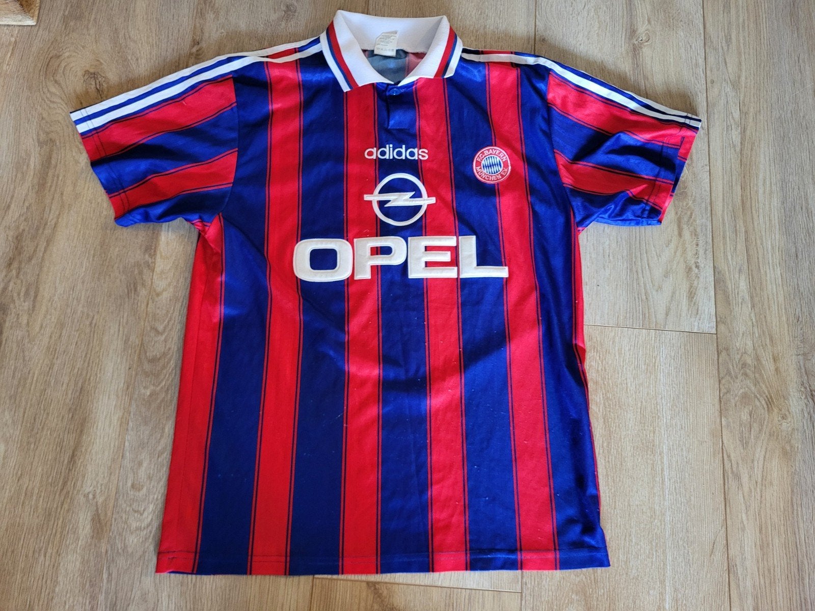 Bayern München shirt maat M, Verzamelen, Ophalen of Verzenden, Gebruikt, Buitenlandse clubs, Shirt