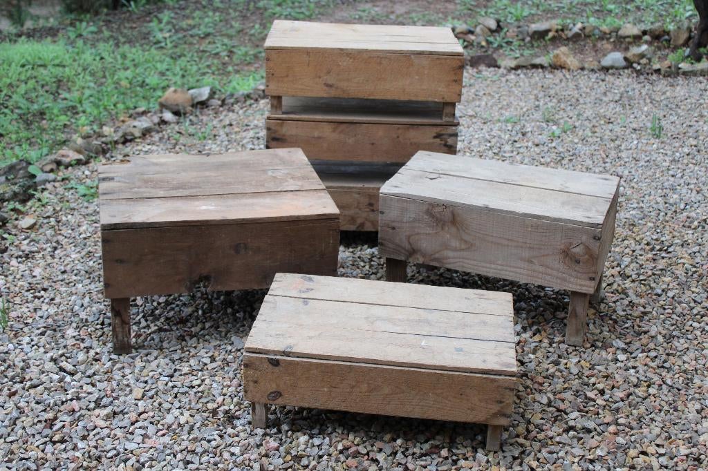 Brocante - Serie houten bijzettafeltjes!, Ophalen of Verzenden, Gebruikt, Hout, Brocante