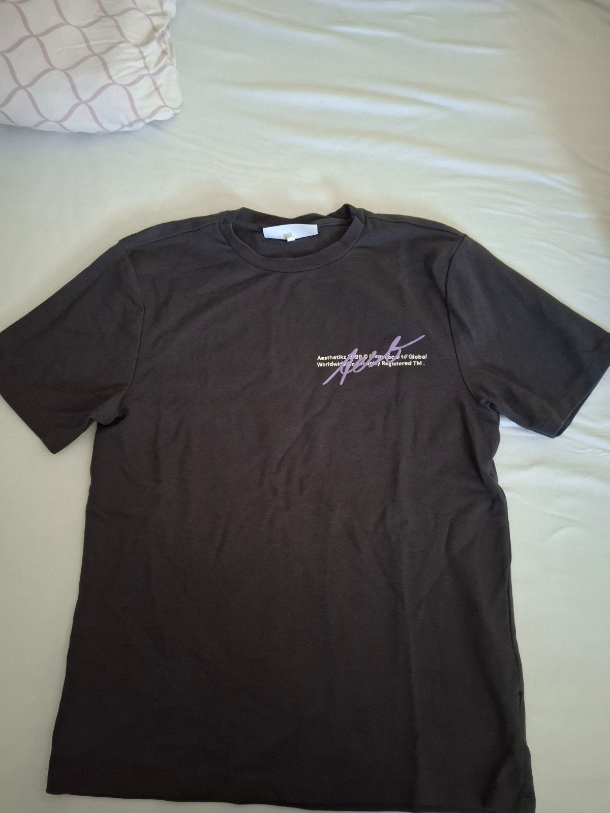Daily Aesthetikz T-shirt Zwart Maat L, Kleding | Heren, T-shirts, Maat 52/54 (L), Zwart, Ophalen of Verzenden, Zo goed als nieuw
