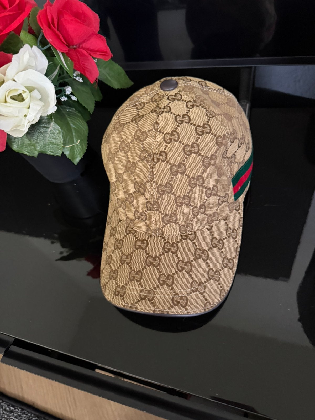 Gucci GG Monogram Baseball Cap – Beige Designer Hat, Ophalen of Verzenden, Zo goed als nieuw