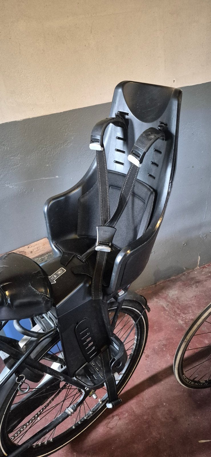 Bobike Exclusive Tour Fietszitje Achter - Zwart, Ophalen, Achterzitje, Voetsteuntjes, 9 t/m 18 kg