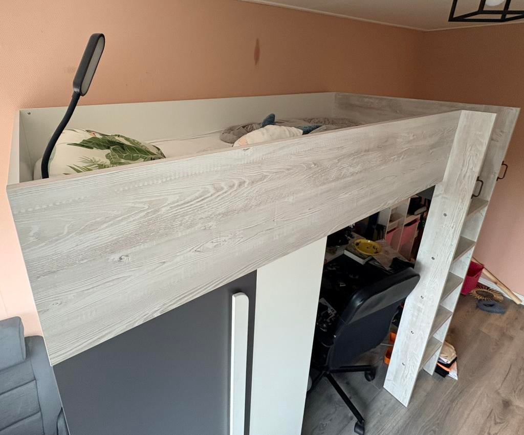Hoogslaper grijs (incl. bureau en kast), Ophalen of Verzenden, Zo goed als nieuw, Hoogslaper