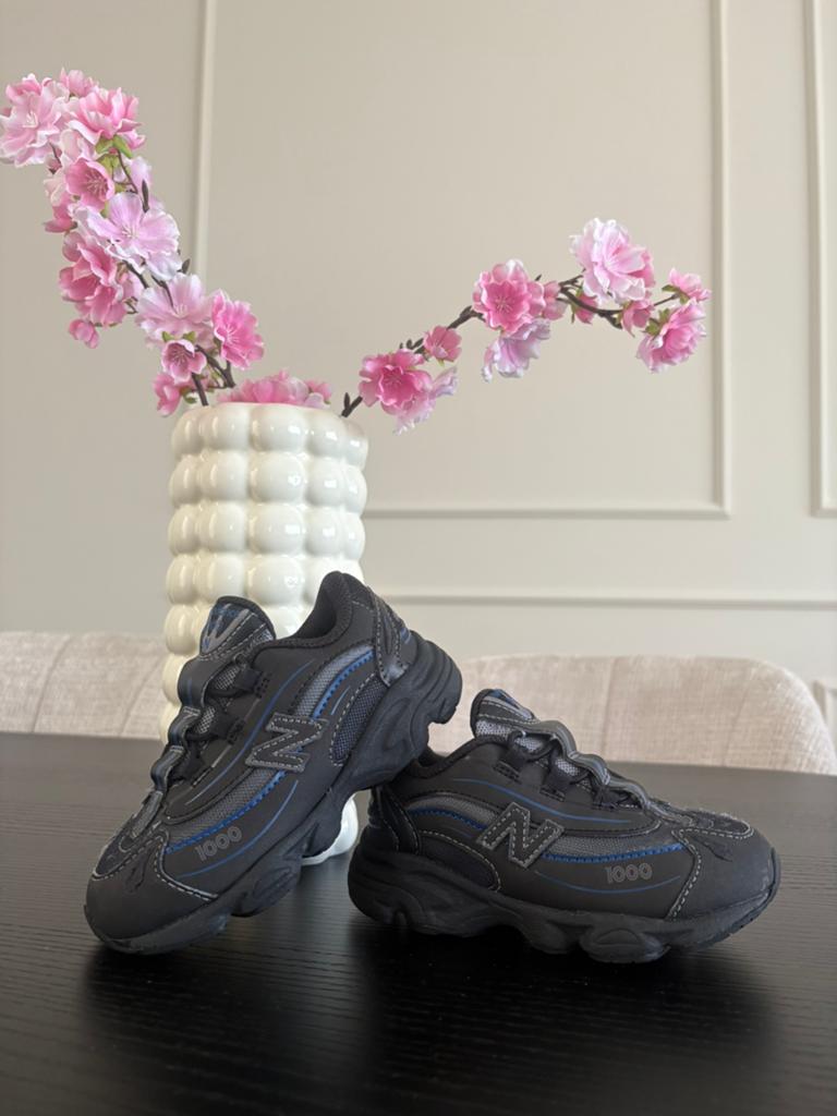 New balance 1000 maat 25, Kinderen en Baby's, Kinderkleding | Schoenen en Sokken, Ophalen of Verzenden