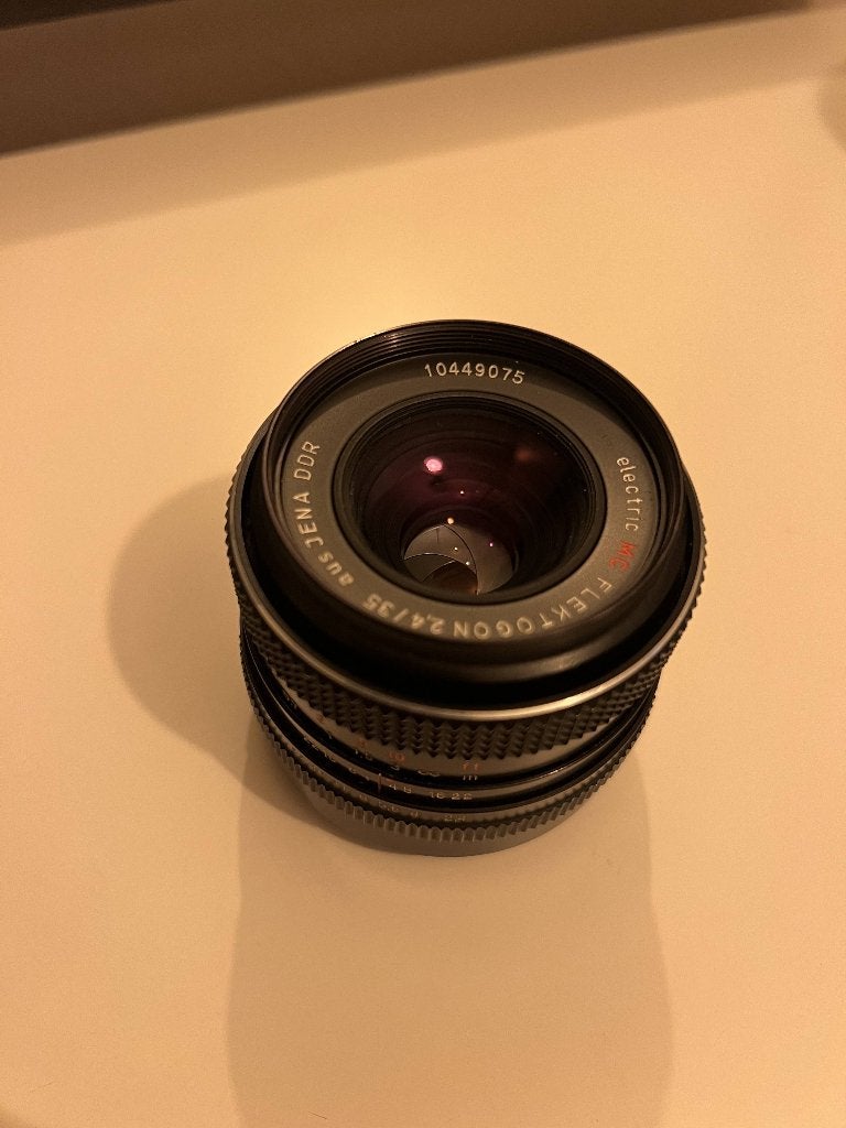 Carl Zeiss Jena Flektogon 2.4/35 MC electric (M42), Ophalen, Refurbished, Groothoeklens