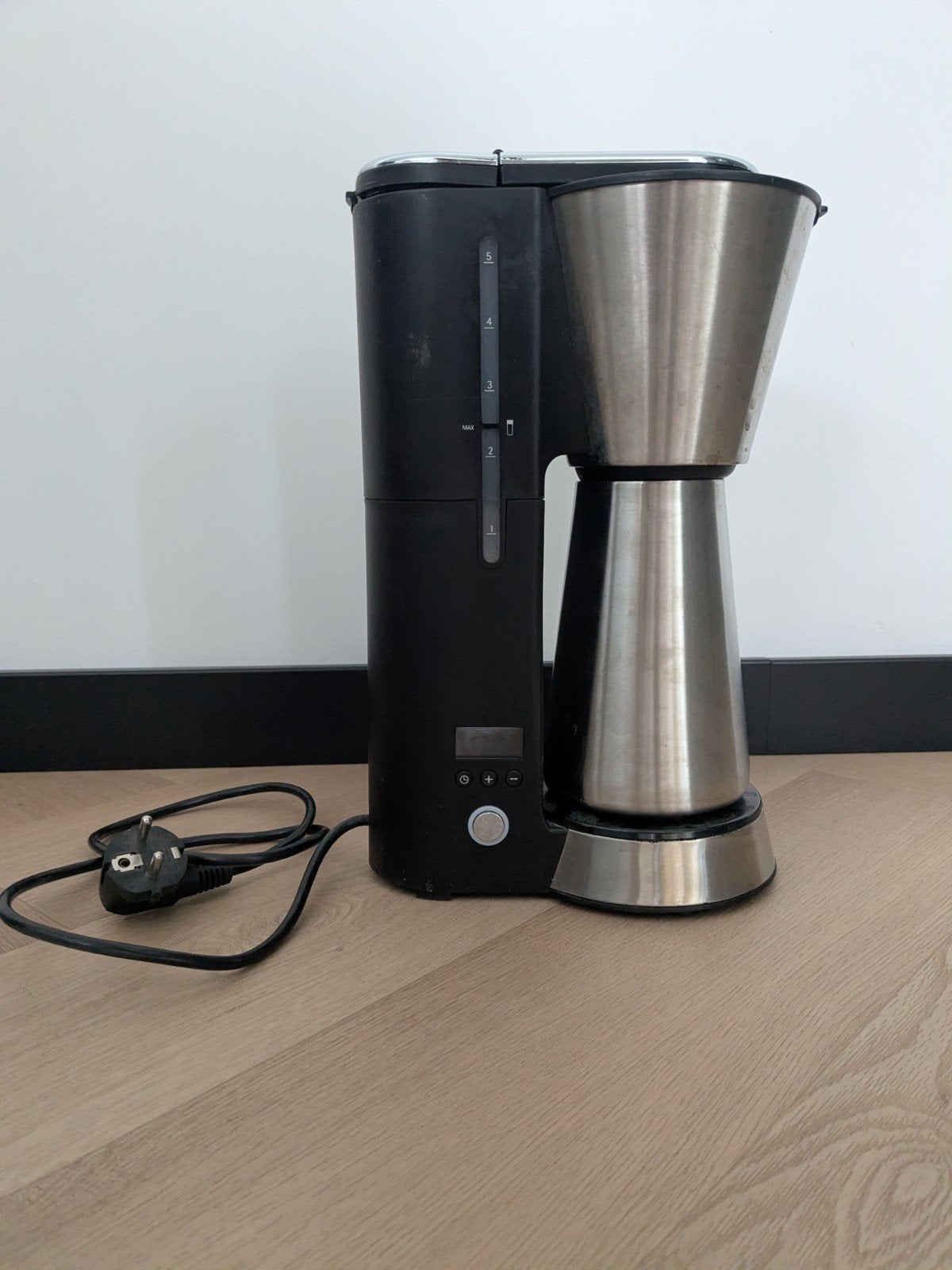 WMF Küchenminis Thermo To Go – koffiemachine met RVS‑kan, Ophalen, Koffiemachine, Gemalen koffie, Zo goed als nieuw