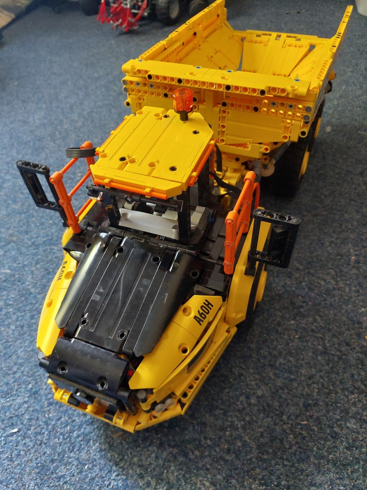 Lego technic 42114 volvo articulated hauler, Ophalen of Verzenden, Zo goed als nieuw