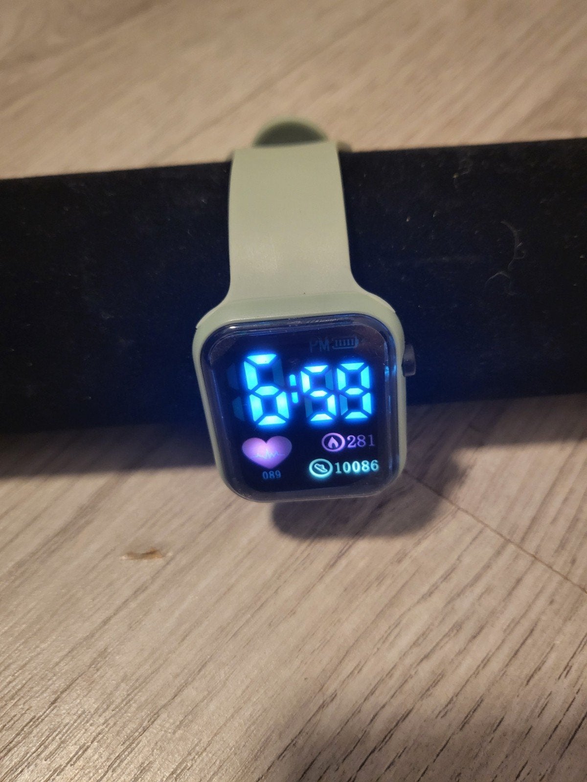 Nieuw Smartwatch met Hartslagmeter en Stappenteller, Ophalen of Verzenden, Stappen, Nieuw, Groen