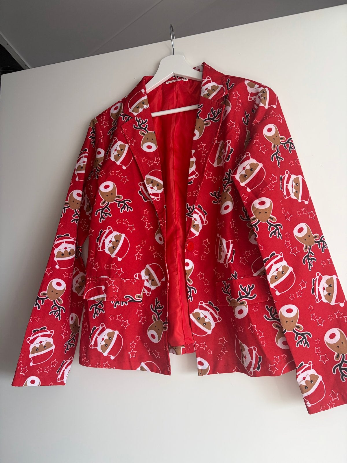 Leuk Kerstpak voor Vrouwen met Rok - Maat 42/44 (L), Ophalen of Verzenden, Gedragen, Maat 42/44 (L), Rood
