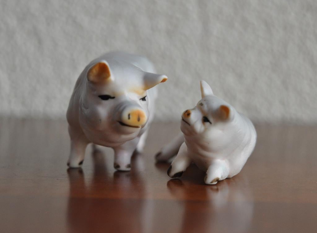 Vintage Bone China Porselein Varken Varkens 6,5 cm, Ophalen of Verzenden, Gebruikt, Boerderijdier, Beeldje of Figuurtje