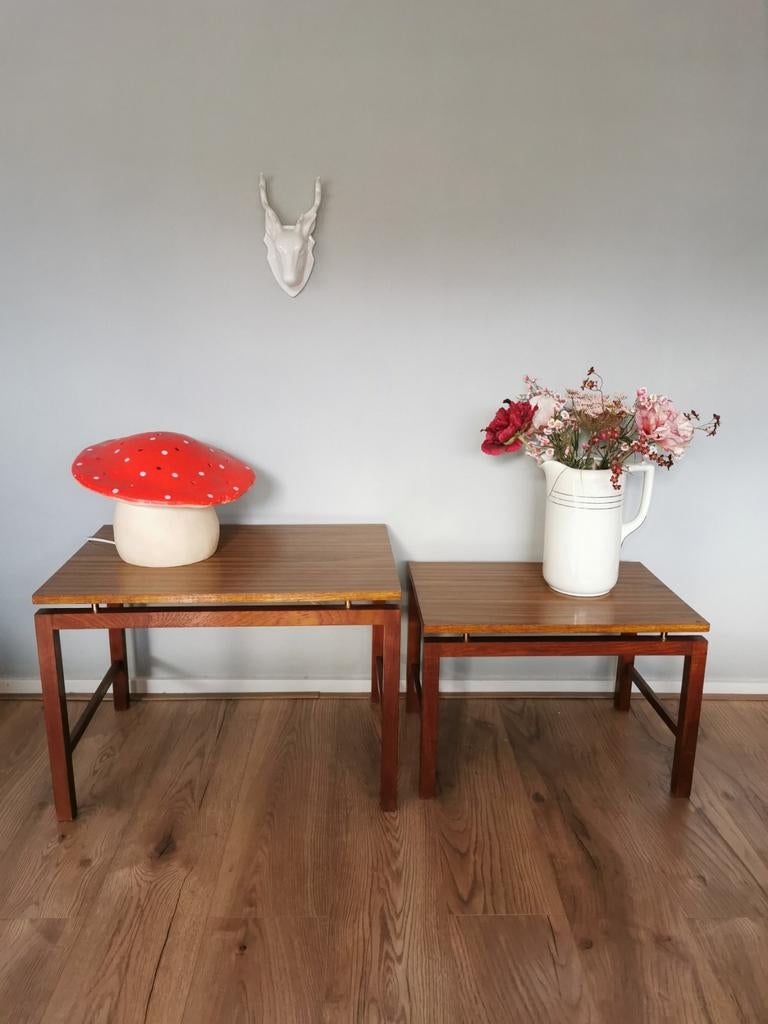 Vintage salontafels/bijzettafels in zeer goede staat, Ophalen