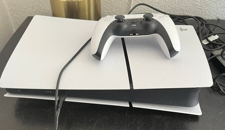 PS5 Slim | 1 Controller | 6 maanden oud | Vandaag €330,-, Spelcomputers en Games, Spelcomputers | Sony PlayStation 5, Ophalen
