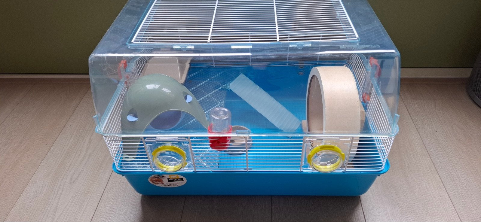 Luxe hamsterkooi met verdieping en veel accessoires!, Kooi, Gebruikt, Minder dan 75 cm, Hamster
