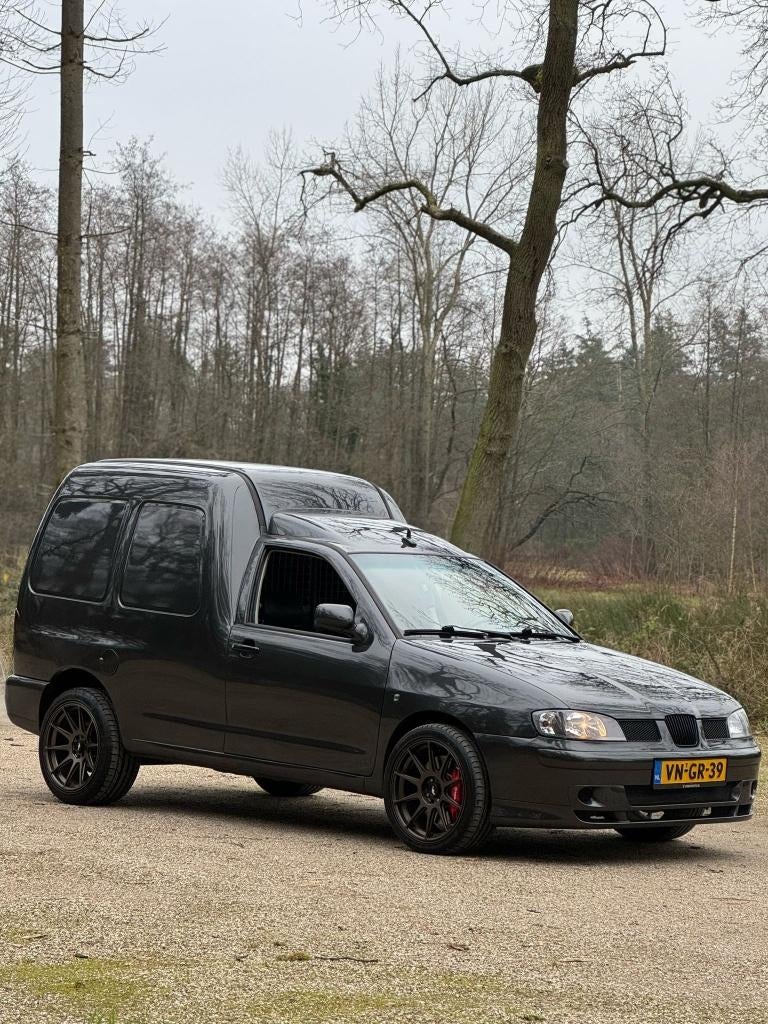 VW Caddy VR6 2.8 op kenteken Topstaat! Youngtimer Ruim 200pk, Auto's, Bestelauto's, Particulier, Volkswagen, Benzine, Euro 2, Handgeschakeld
