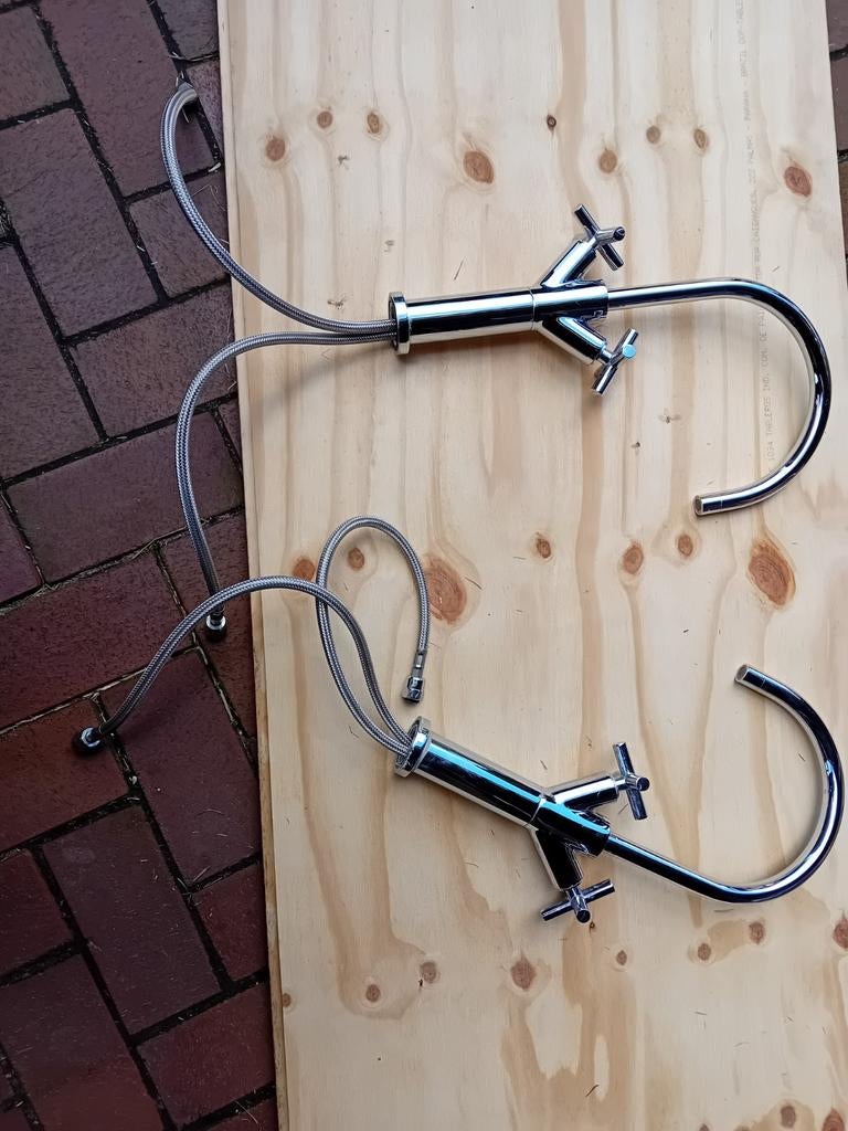 2 Dornbracht kruis kranen inclusief verhoger, Ophalen, Gebruikt, Chroom, Kraan