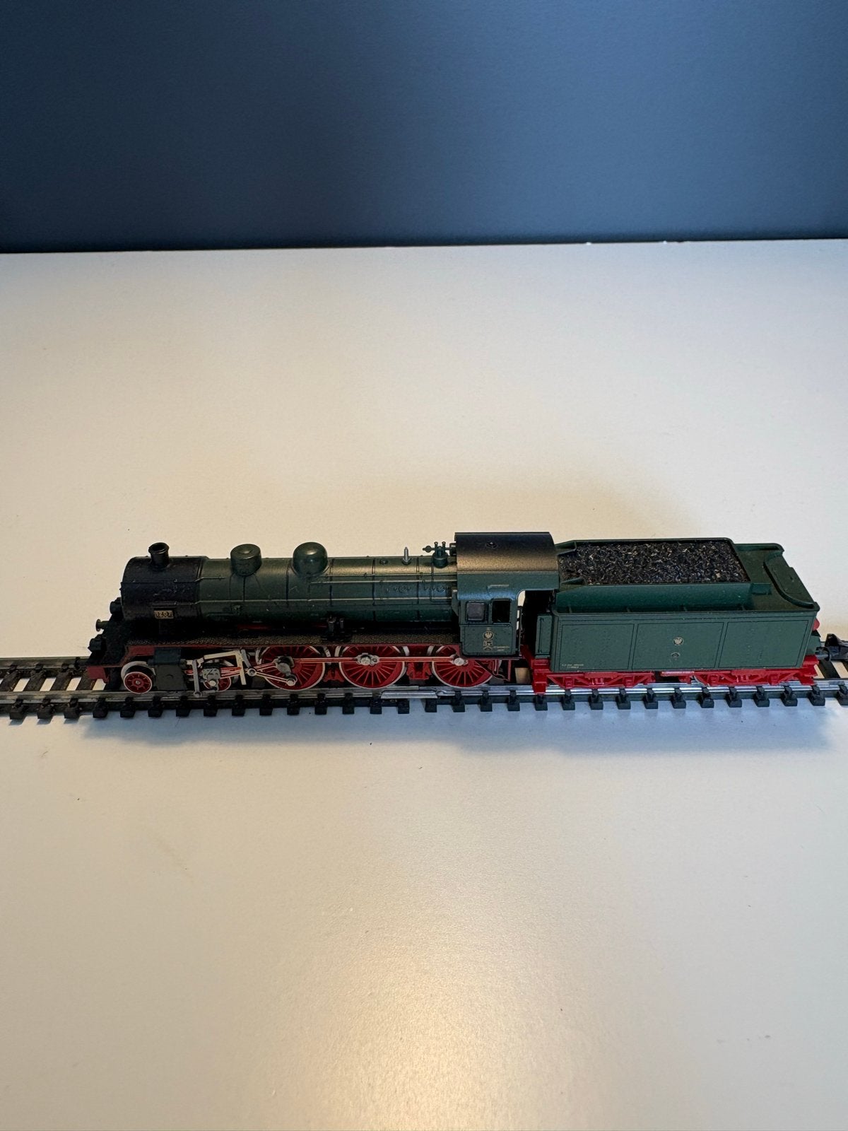 Minitrix 12088 Locomotief in originele verpakking, Trix, Ophalen of Verzenden, Zo goed als nieuw, Analoog