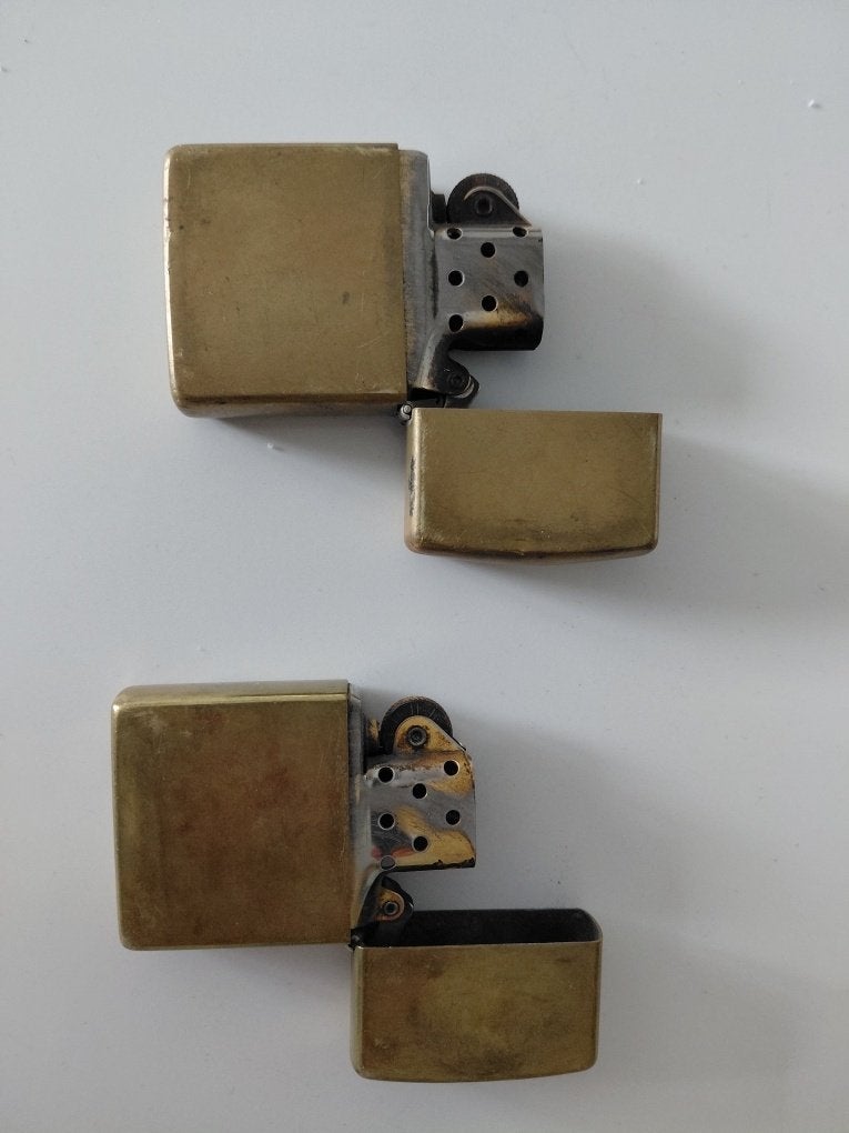 2 zippo aanstekers, Verzamelen, Ophalen of Verzenden, Gebruikt, Aansteker