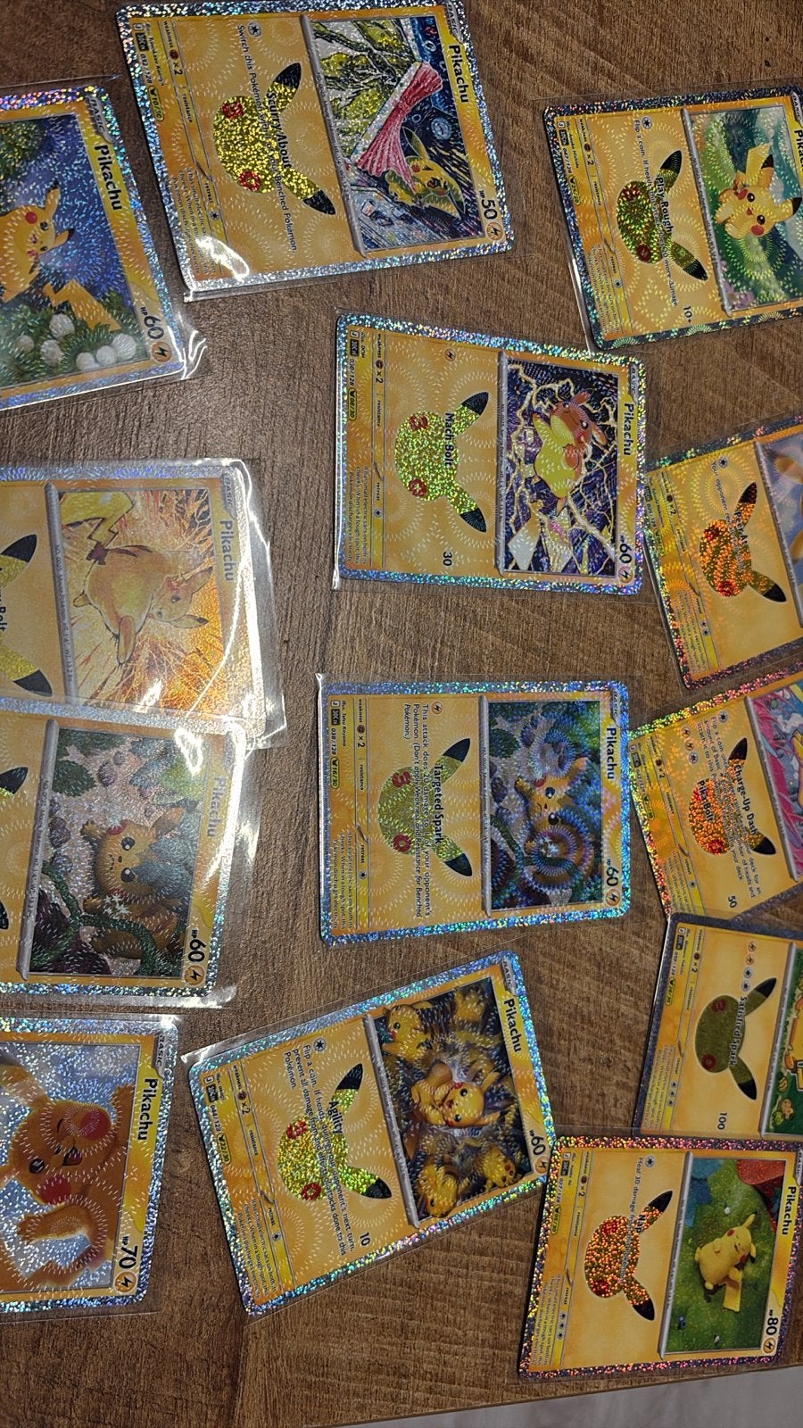 Pikachu 30th anniversary Pokémon kaarten, Ophalen of Verzenden, Gebruikt, Meerdere kaarten, Foil