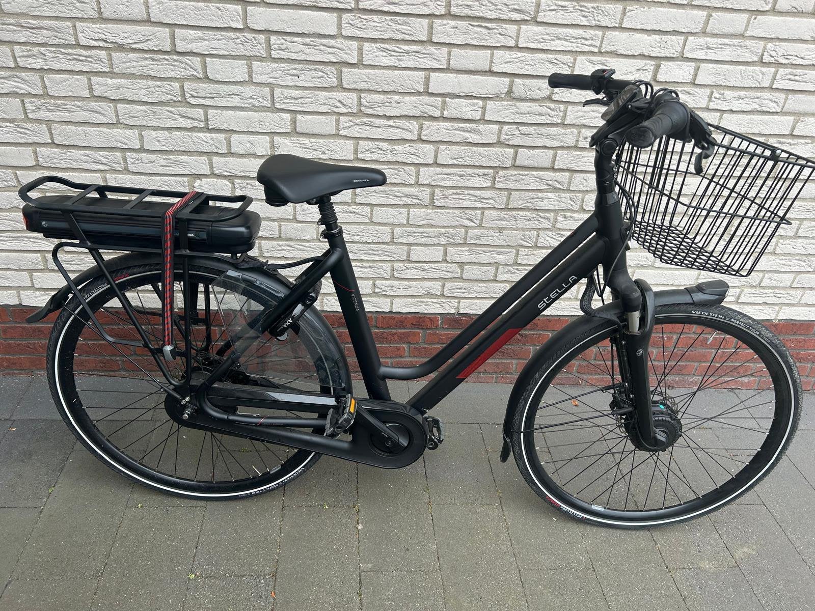 Stella Vicenza Superior Elecktrische Fiets Black, Ophalen, Zo goed als nieuw, Overige merken