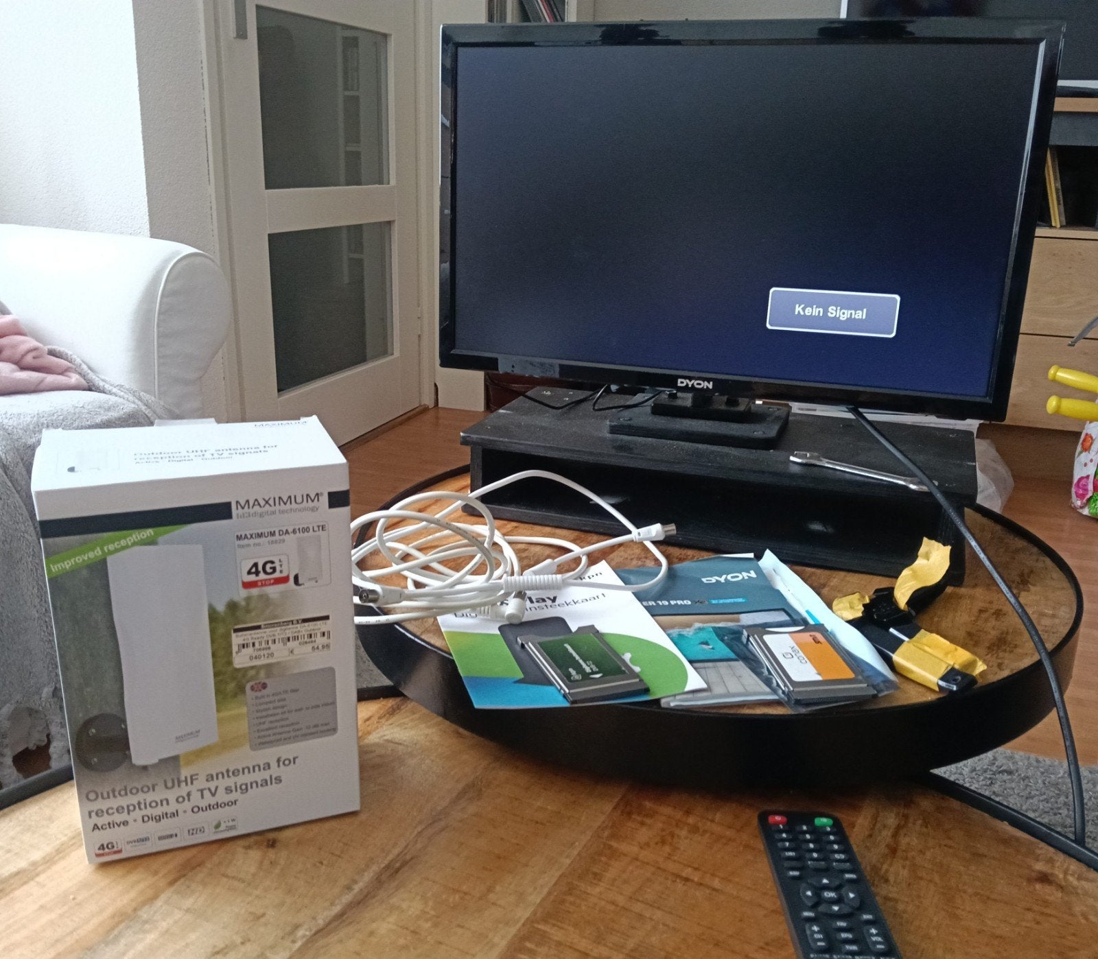 Caravan/camper televisie met antenne, Ophalen, Zo goed als nieuw