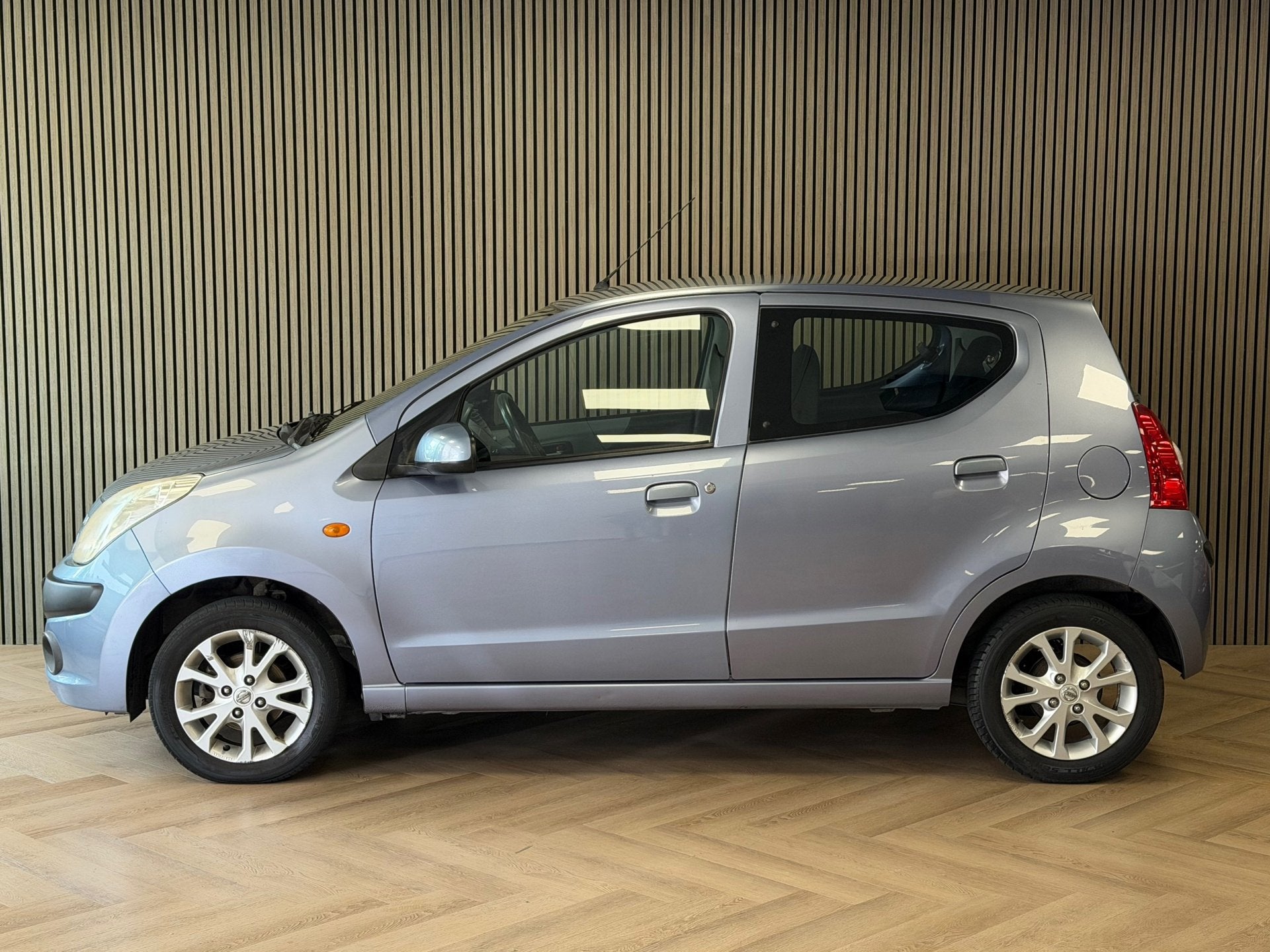 Nissan Pixo 1.0 Acenta 5 DRS. AIRCO ELEKTR. RAMEN, Auto's, Nissan, Voorwielaandrijving, Euro 5, Stof, Gebruikt